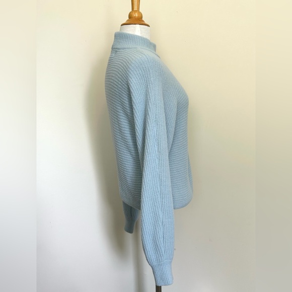 Rachel Zoe Blue Mock Neck Sweater with Ribbed Knit - Size Medium might fit Sz L - Picture 4 of 9